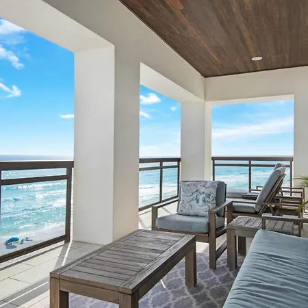 The Penthouse At Seagrove Villa